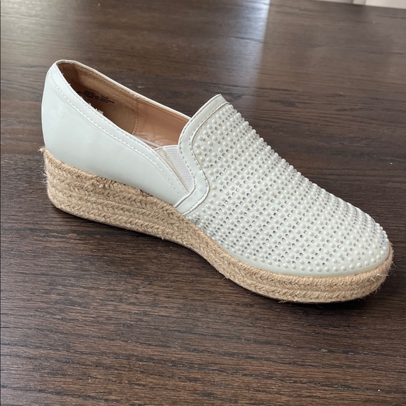 Andiamo Ateddy Rhinestone and Pearl Embellished Slip-on Espadrilles size 7.5 - Picture 10 of 14
